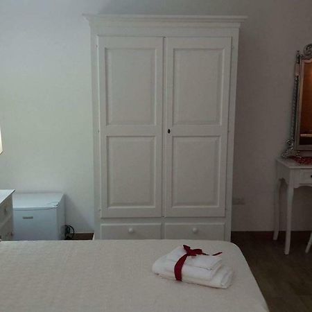 Camere Vacanze Acqua Chiara Porto Torres Exterior foto