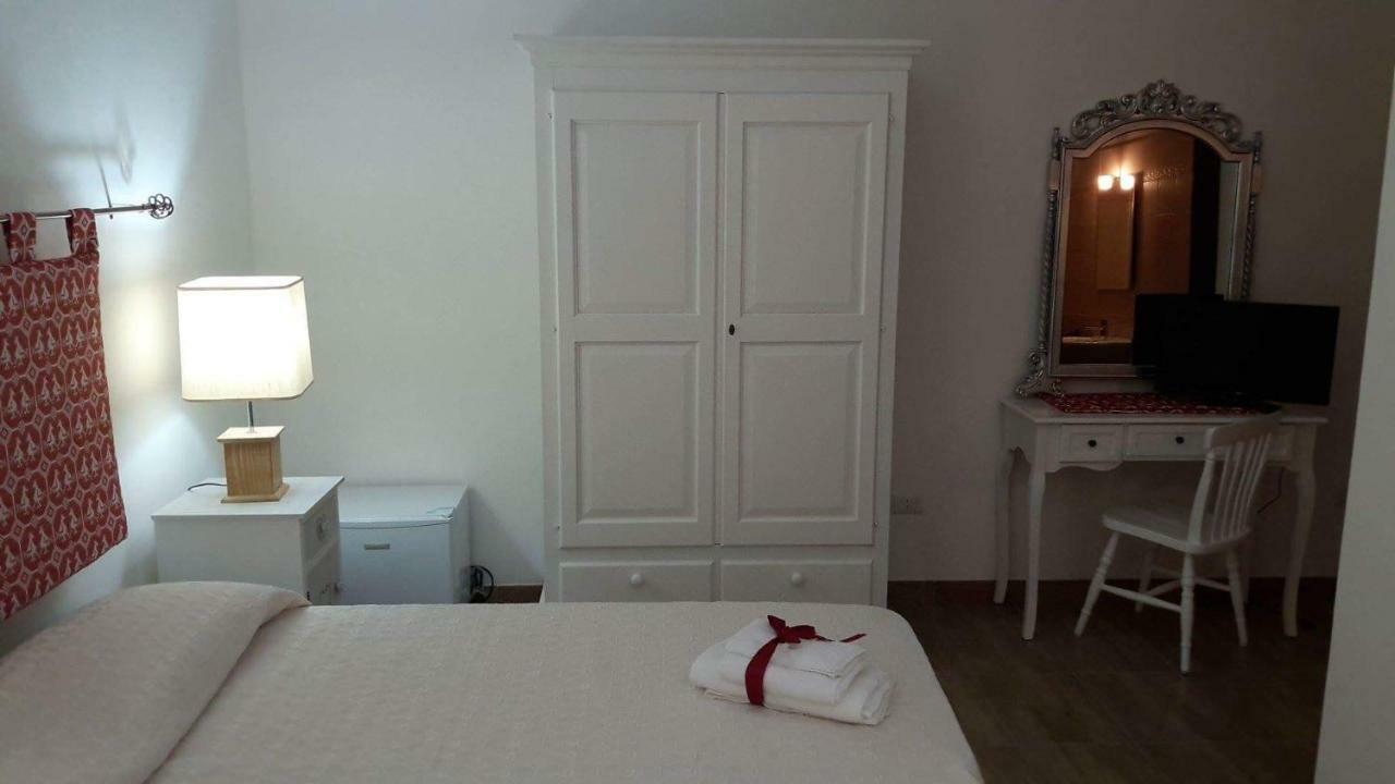 Camere Vacanze Acqua Chiara Porto Torres Exterior foto